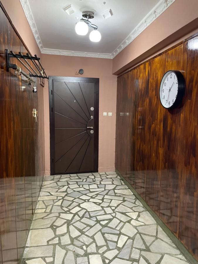 Vilhelmov'S Apartament Луковит Экстерьер фото